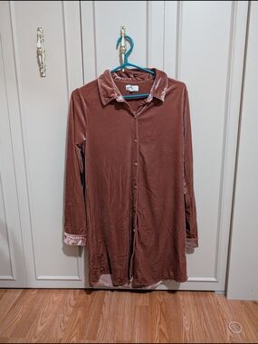 (Free With Purchase) Velvet Sleep Shirt